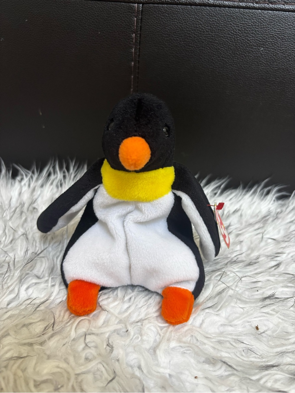 TY ORIGINAL Beanie Baby- Penguin- NAME: Waddle YEAR: 1995 (WITH TAGS)